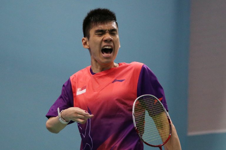 20151204_badminton_03-768x510